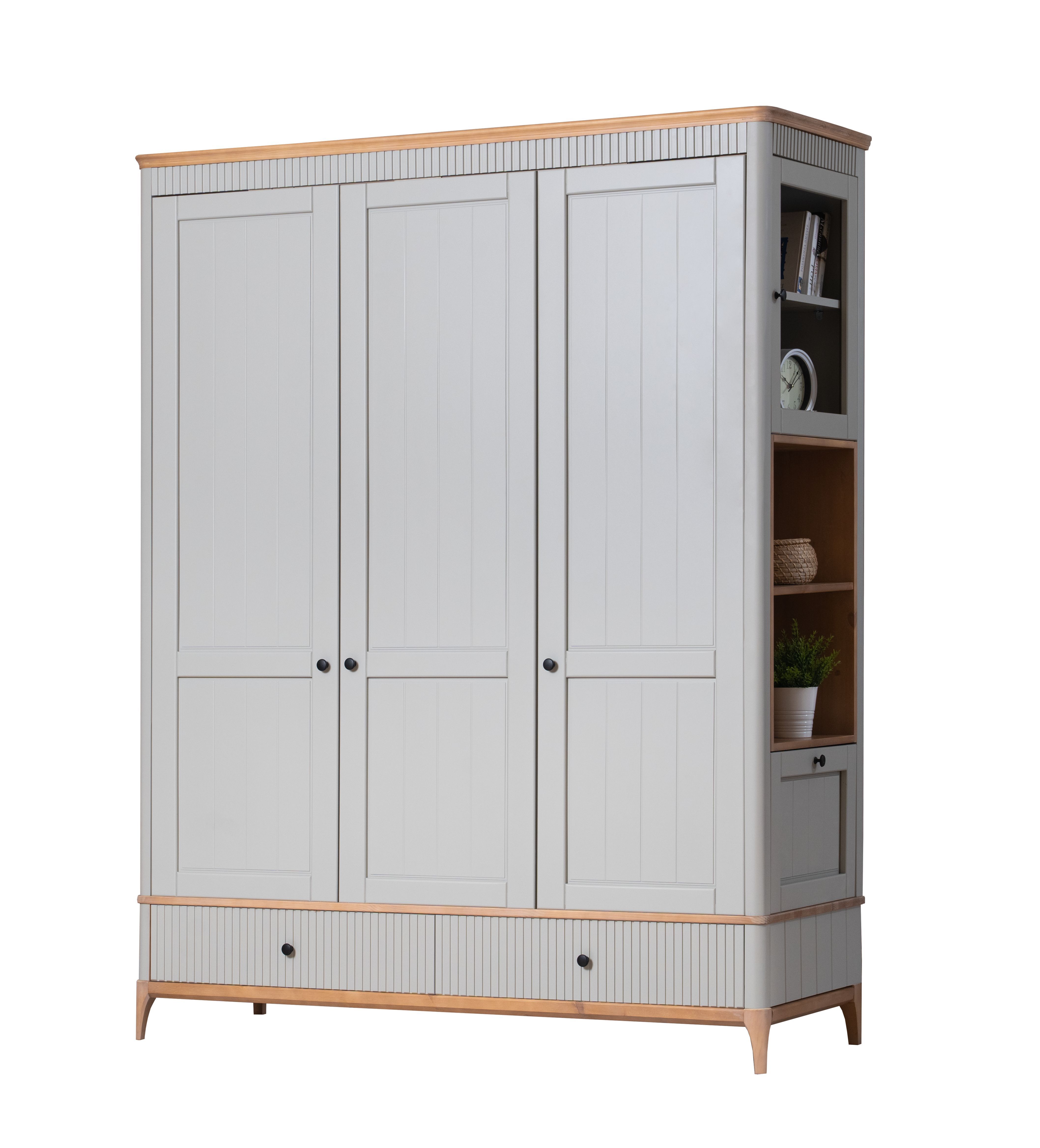 Шкаф трехстворчатый Вида №3