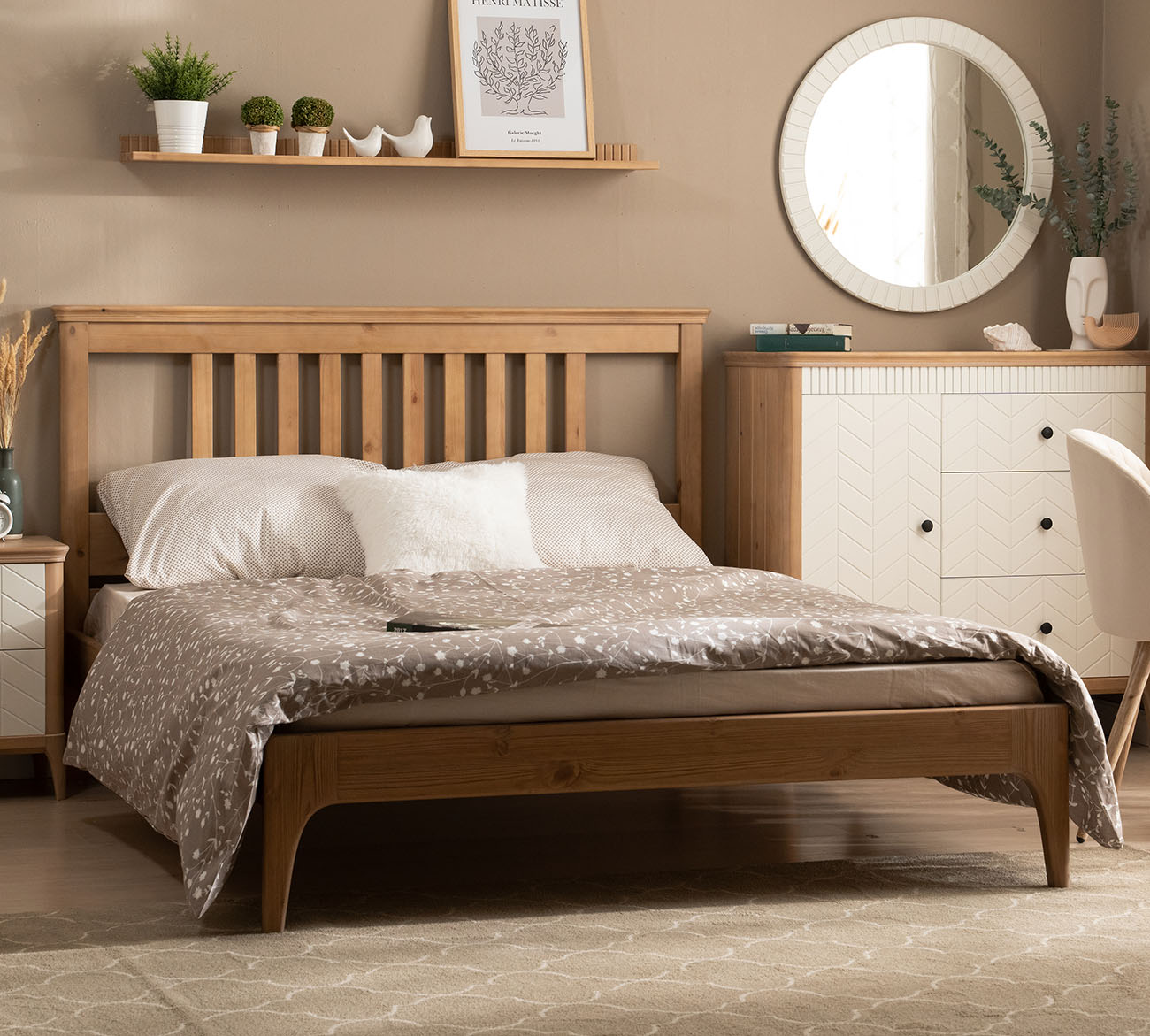 Кровать двуспальная Вида №22