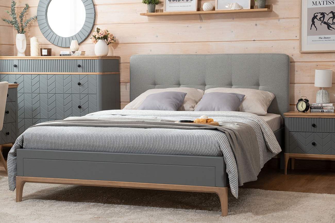 Кровать мягкая двуспальная Вида №5