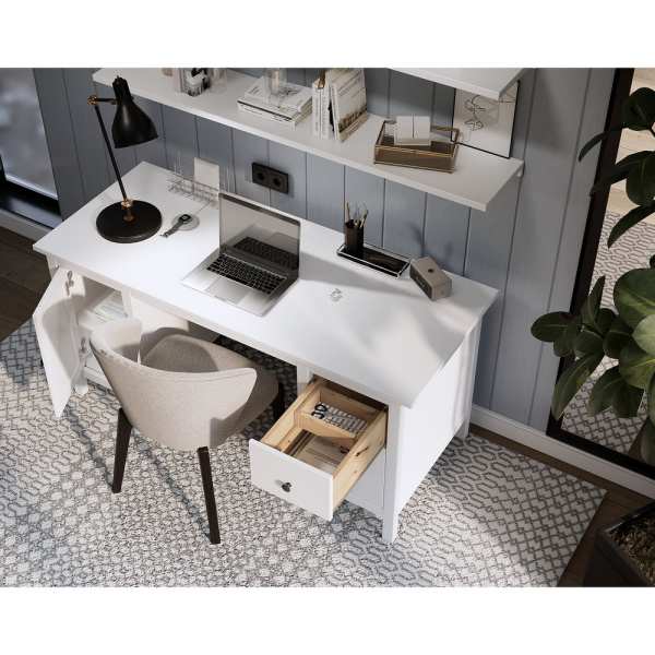 Стол письменный 155х65х74 Кымор Hemnes