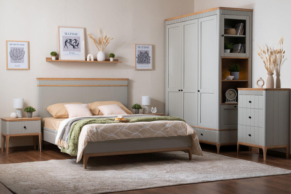 Шкаф трехстворчатый Вида №3